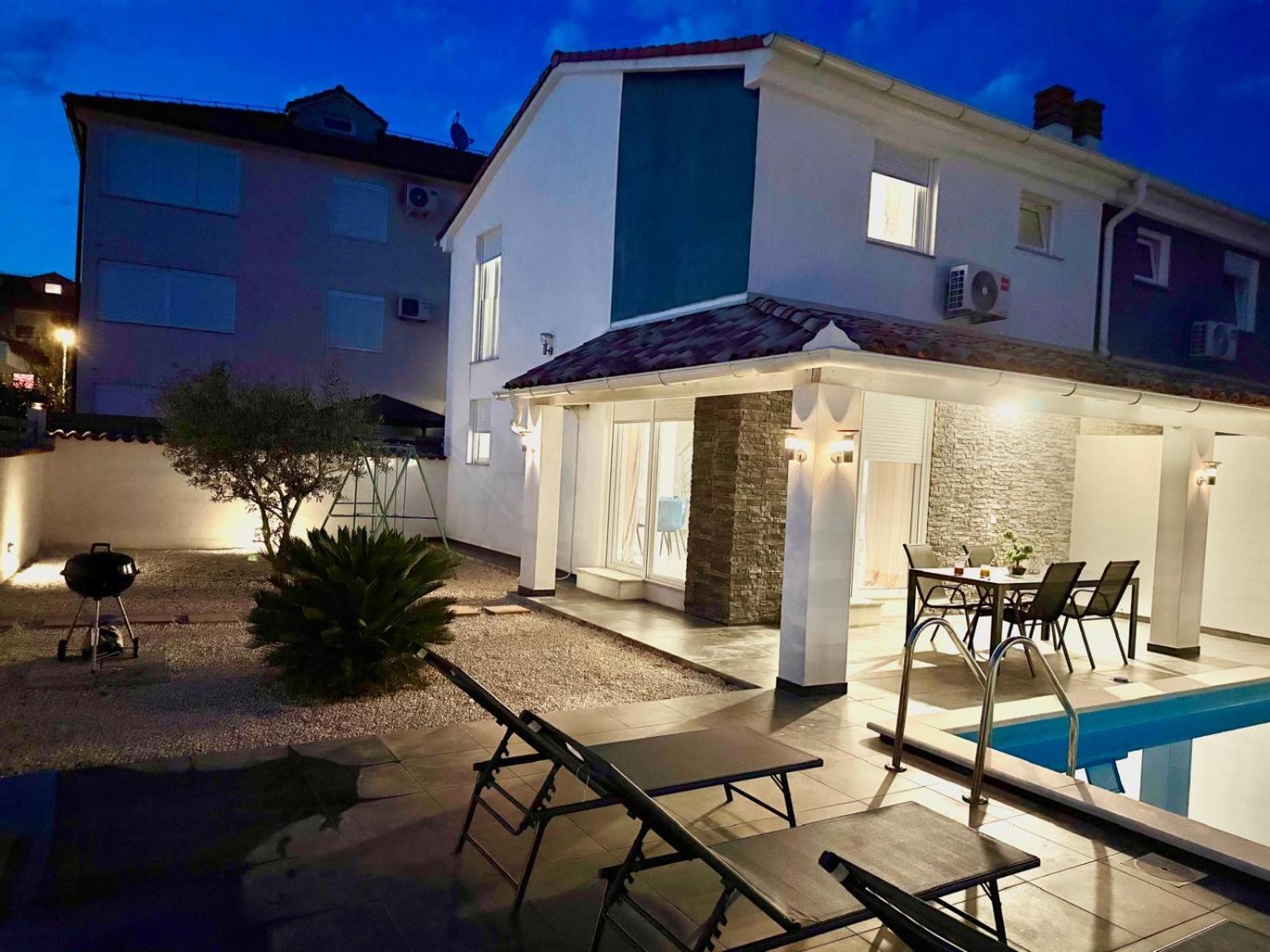 Villa Sarah Медулин Екстериор снимка